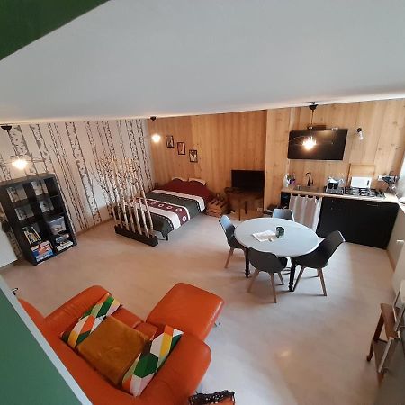 Studio Cosy De 2 A 4 Personnes Au Coeur Du Haut Doubs, Entre Les Lacs, Les Montagnes Et Les Vignobles Apartment Frasne ภายนอก รูปภาพ