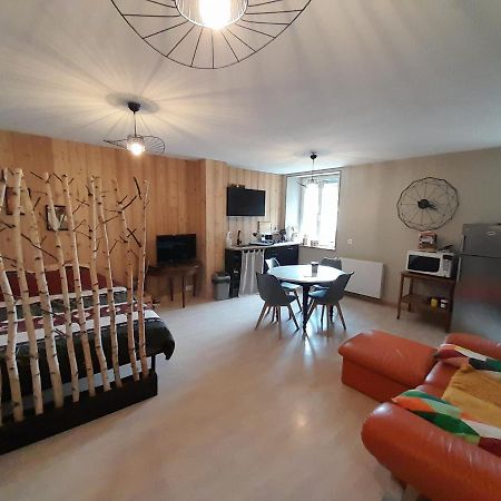 Studio Cosy De 2 A 4 Personnes Au Coeur Du Haut Doubs, Entre Les Lacs, Les Montagnes Et Les Vignobles Apartment Frasne ภายนอก รูปภาพ